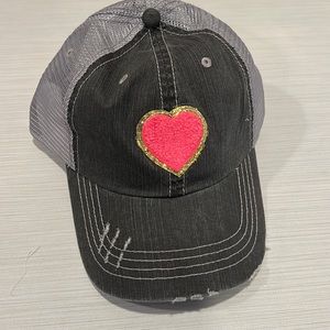 Womens hat with chenille heart patch